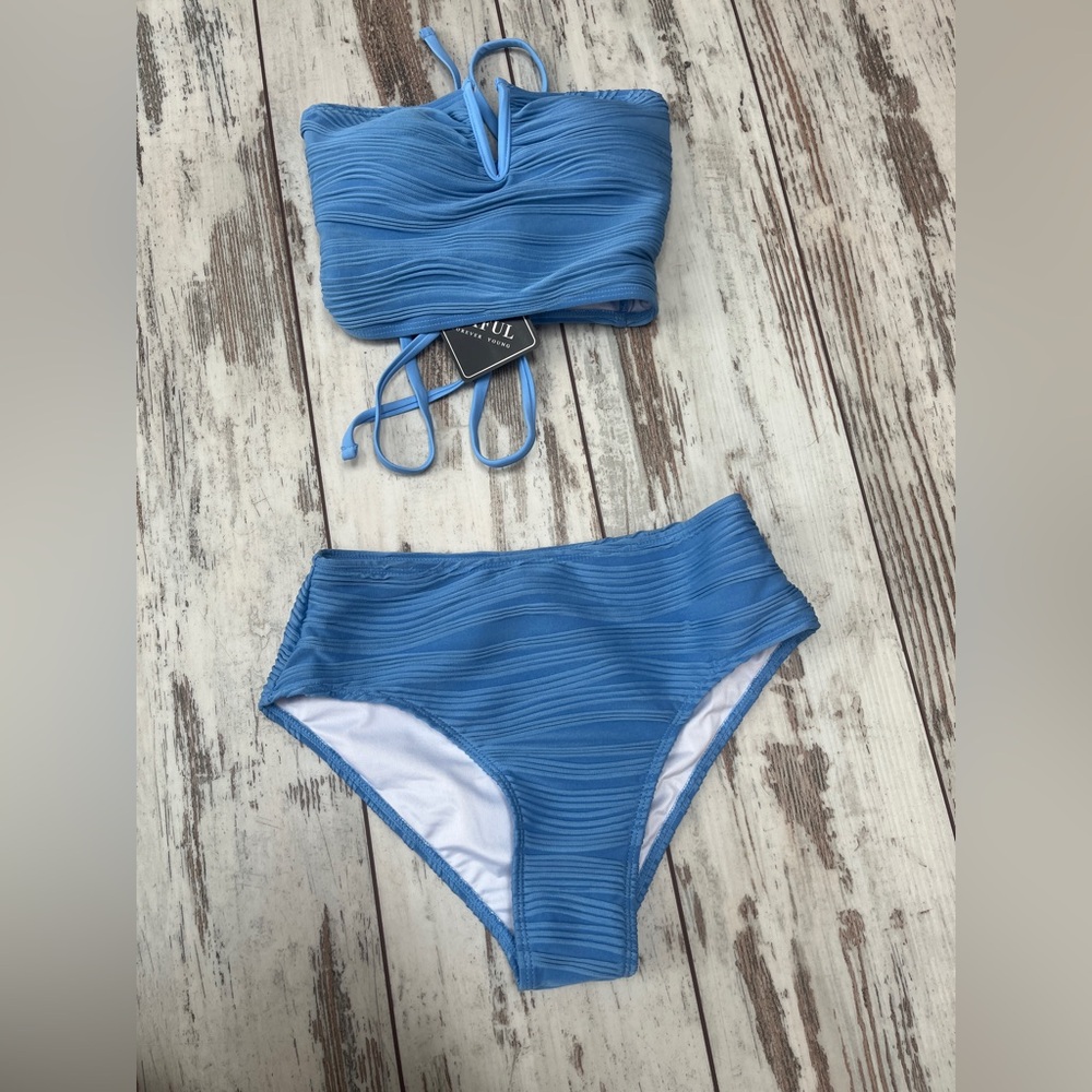 Zaful Light Blue Textured V-Notch Bandeau Bikini Set High Waisted Small NWT - Picture 2 of 9